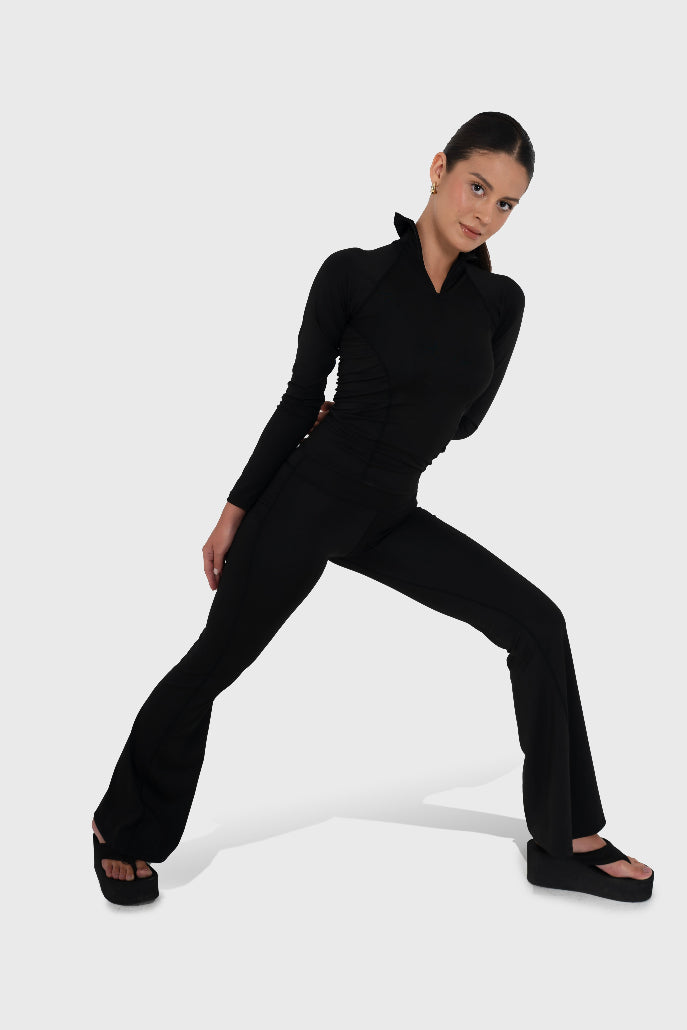 Black yoga pants