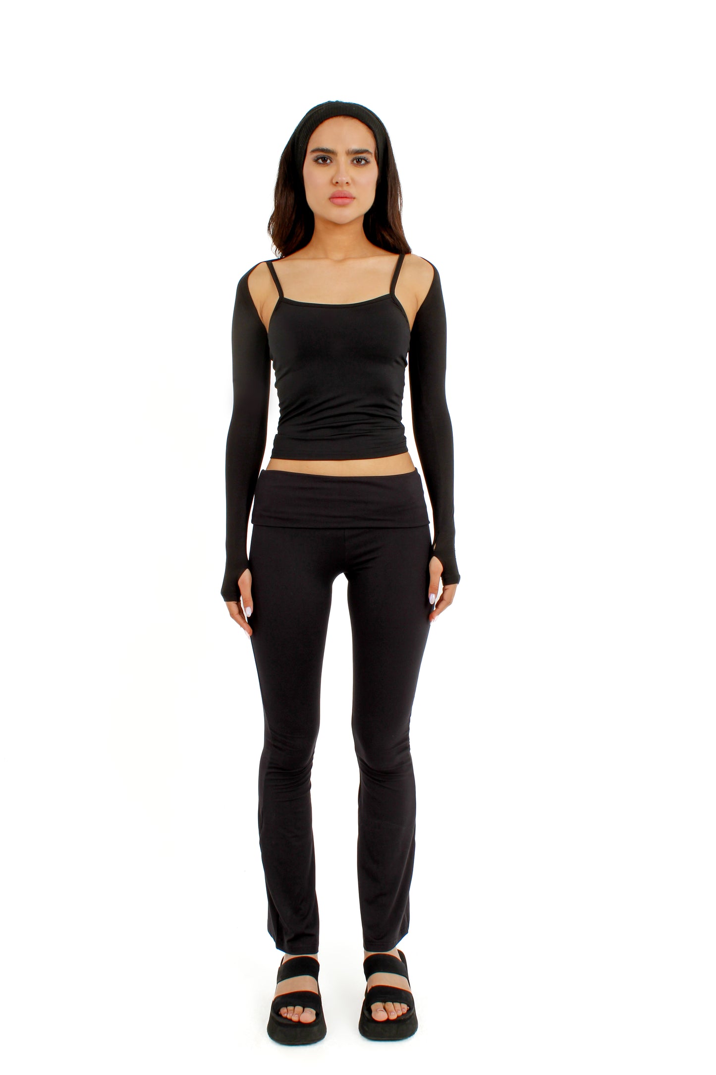 SCULPT YOGA PANTS IN BLACK